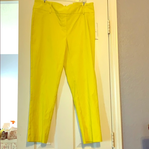 yellow capri pants